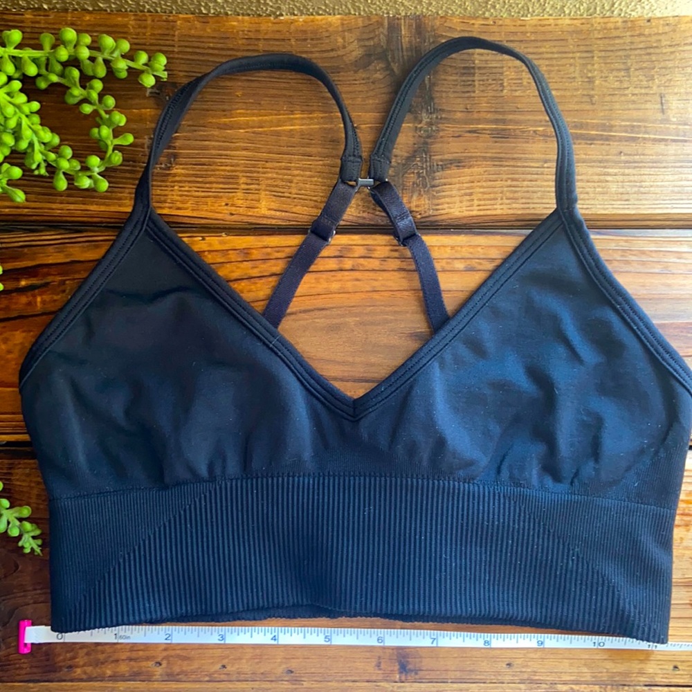 Lululemon bra